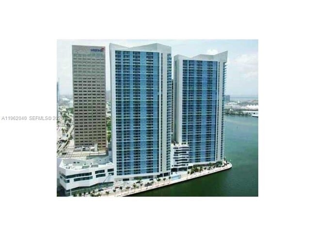 Building Photo - 325 S Biscayne Blvd