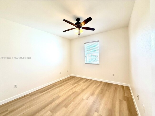 Building Photo - 9446 SW 170th Passage