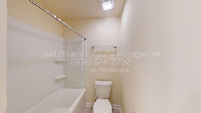 Building Photo - 67 Oarsman Xing Dr