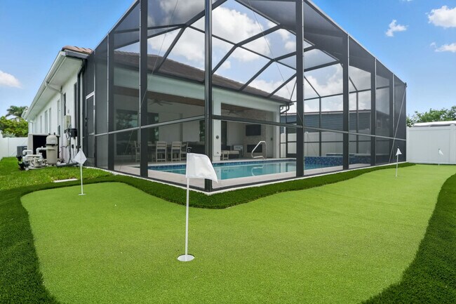 Building Photo - 846 95th Ave N