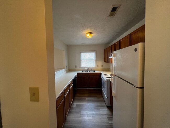 Building Photo - 1036-1 Ancestry Drive- No Pets- Two Weeks Free On Your First Full Month's Rent