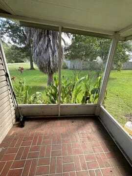 Building Photo - 641 Monnie St