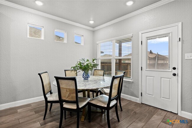 Building Photo - 1614 Flatland Trl