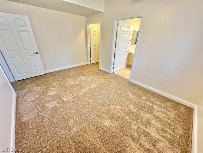 Building Photo - 5250 S Rainbow Blvd