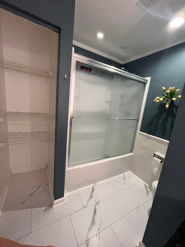 Building Photo - 211 Oxford Ct