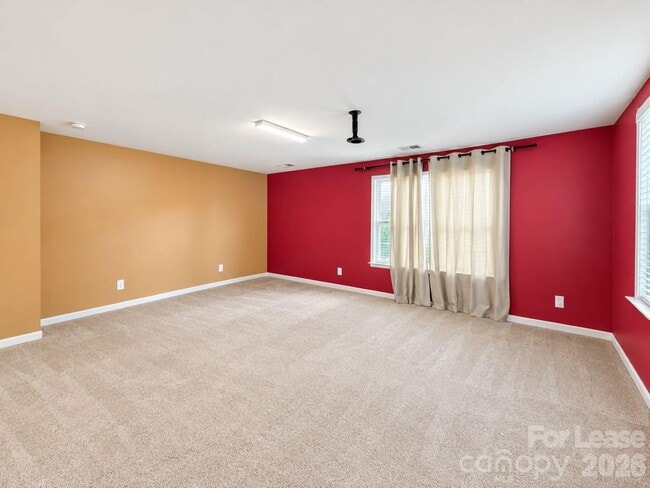 Building Photo - 2642 Treeline Dr
