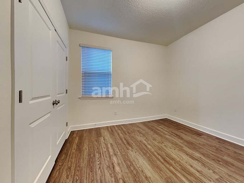 Building Photo - 3029 Eagle Blf Wy