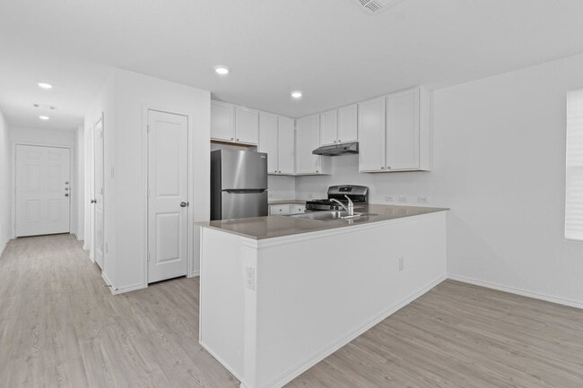 Building Photo - 7602 Chancery Gate