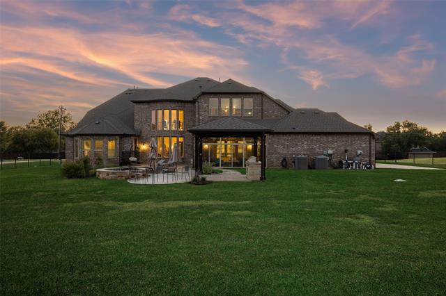 Building Photo - 715 Simmons Rd