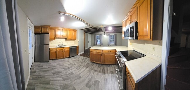 Building Photo - 3 Bedroom 1.5 Bath Located in Middletown