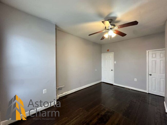 Building Photo - 3 Bedroom with Fenced Yard and Spacious Primary Bedroom near Coppin University