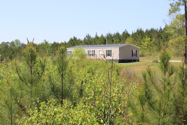 Building Photo - 818 W Grantville Rd