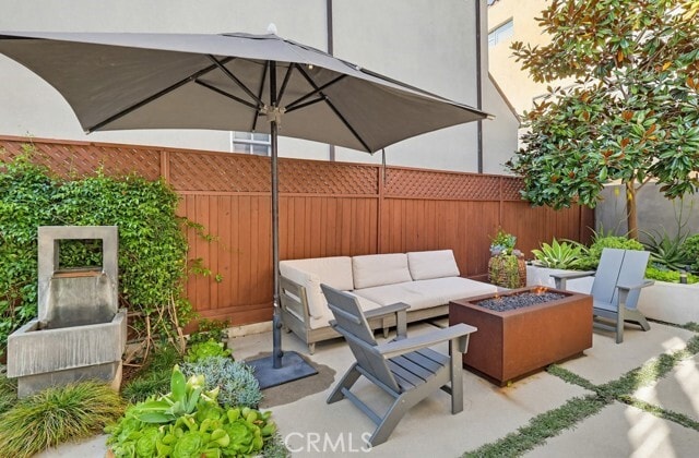 Building Photo - 6713 E Ocean Blvd