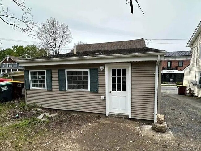 Building Photo - 18 Forester Ave