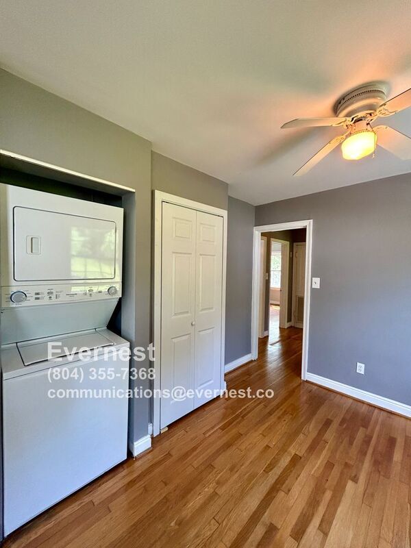 Building Photo - 1016 Boroughbridge Rd