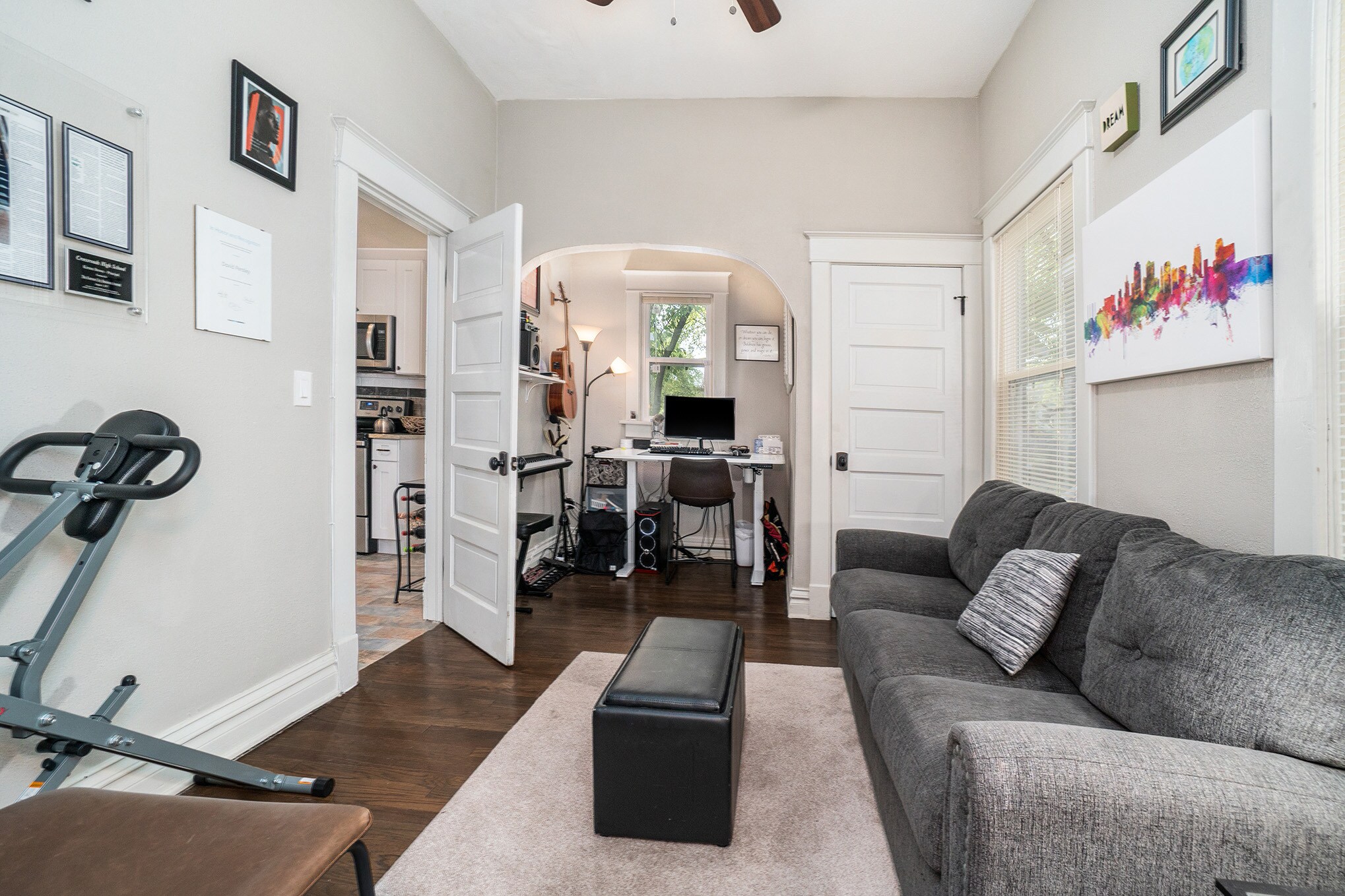 Abundant space - 4512 Tracy Avenue