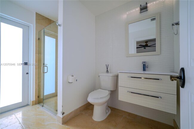 Building Photo - 8134 Twin Lake Dr