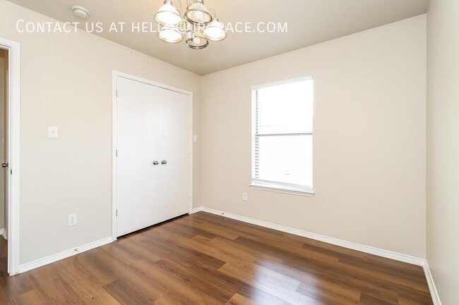 Building Photo - 136 Stewart Bend Ct