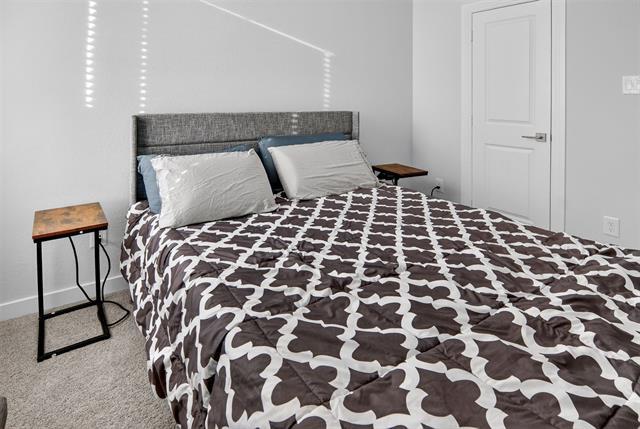 Building Photo - 14521 Walsh Ave