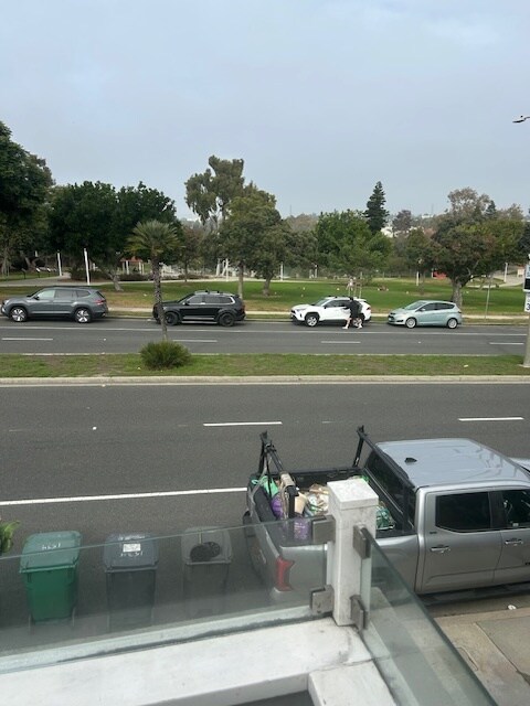 View of Polliwog Park from balcony - 1534 Manhattan Beach Blvd