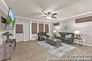 Building Photo - 8427 Buckhorn Parke