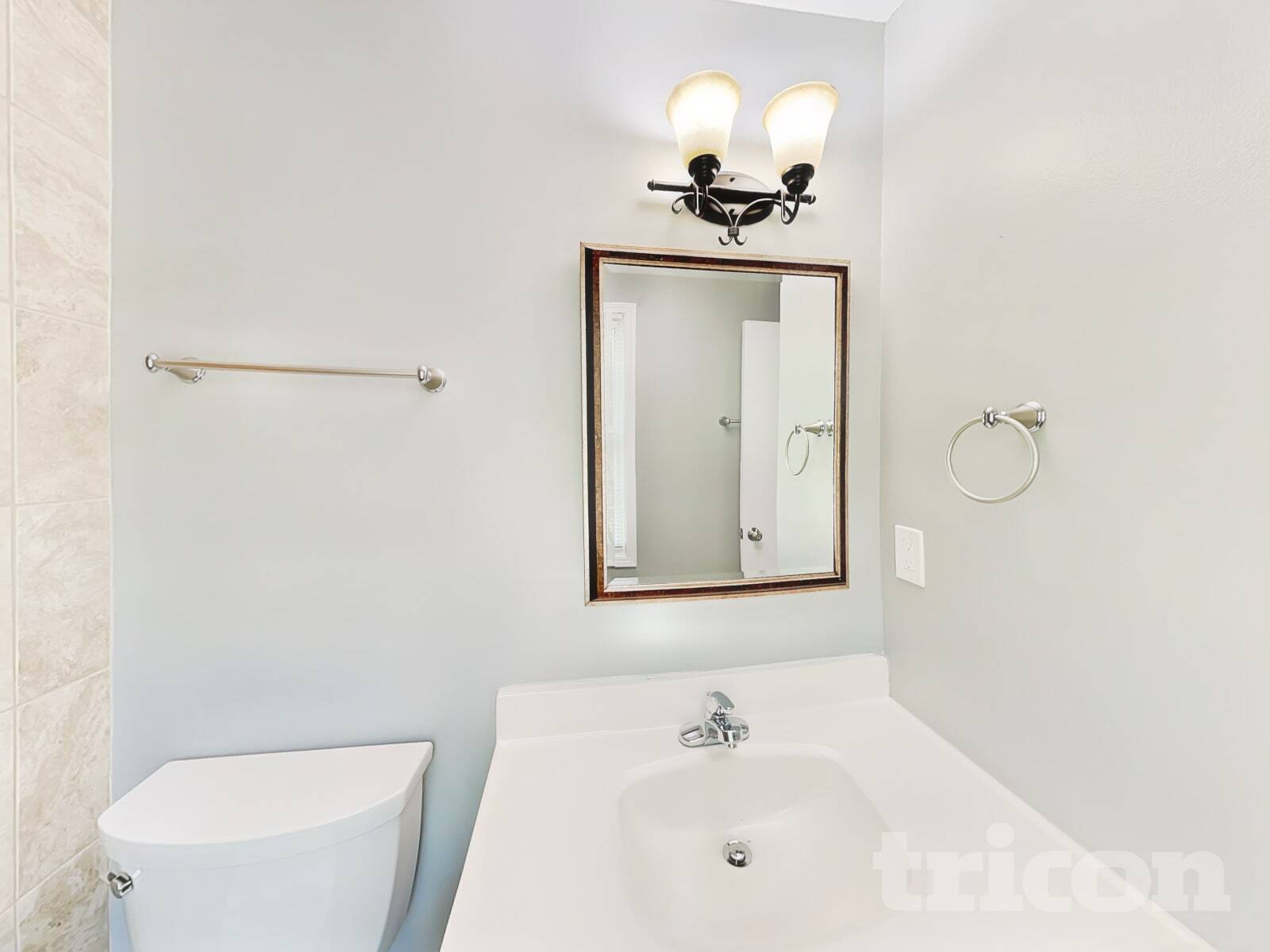 Building Photo - 155 Rock Garden Terrace N W