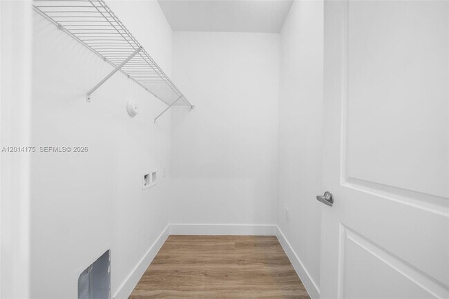 Building Photo - 1280 N Flagler Ave