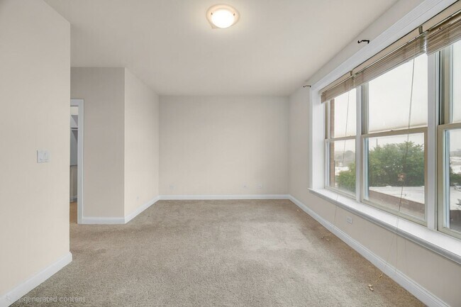 Building Photo - 2811 N Bell Ave