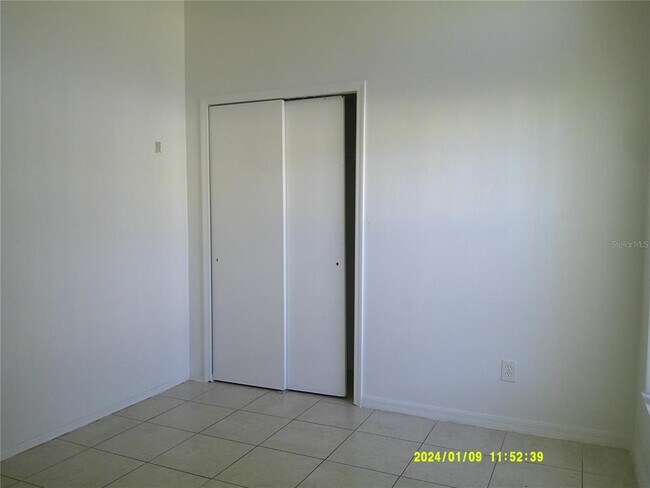 Building Photo - 2612 Walden Ct