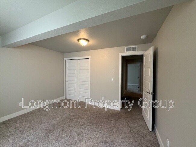 Building Photo - 14632 Longhorn Dr