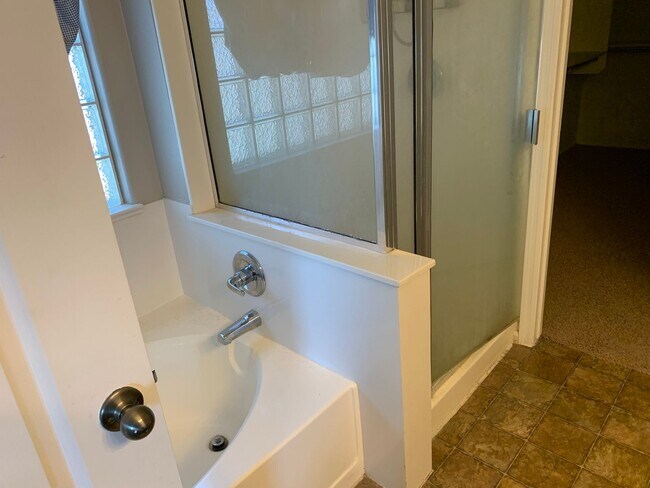 Building Photo - COMING SOON! Beautifu;l 4Bed/2.5Bath, Private Pool Home!