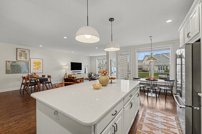 Building Photo - 3212 Brackley Dr