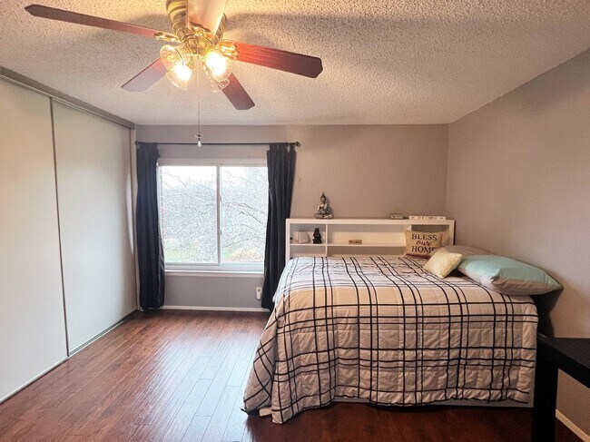 Building Photo - 7543 Prairie Lace