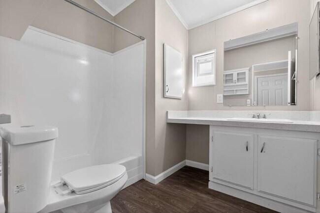 Building Photo - 157 1st Ave