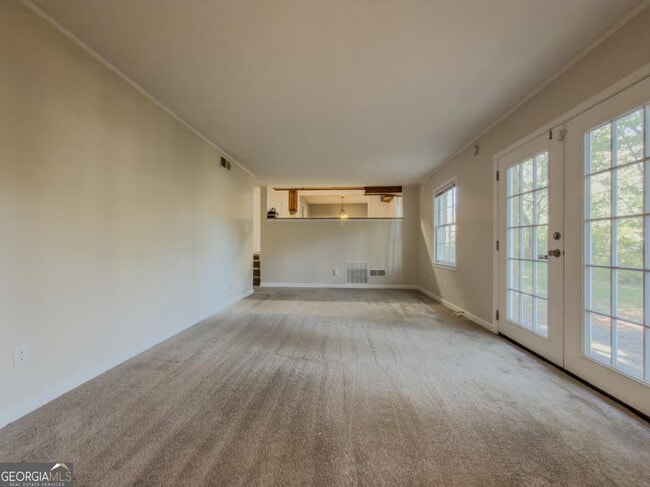 Building Photo - 518 Barbashela Cir