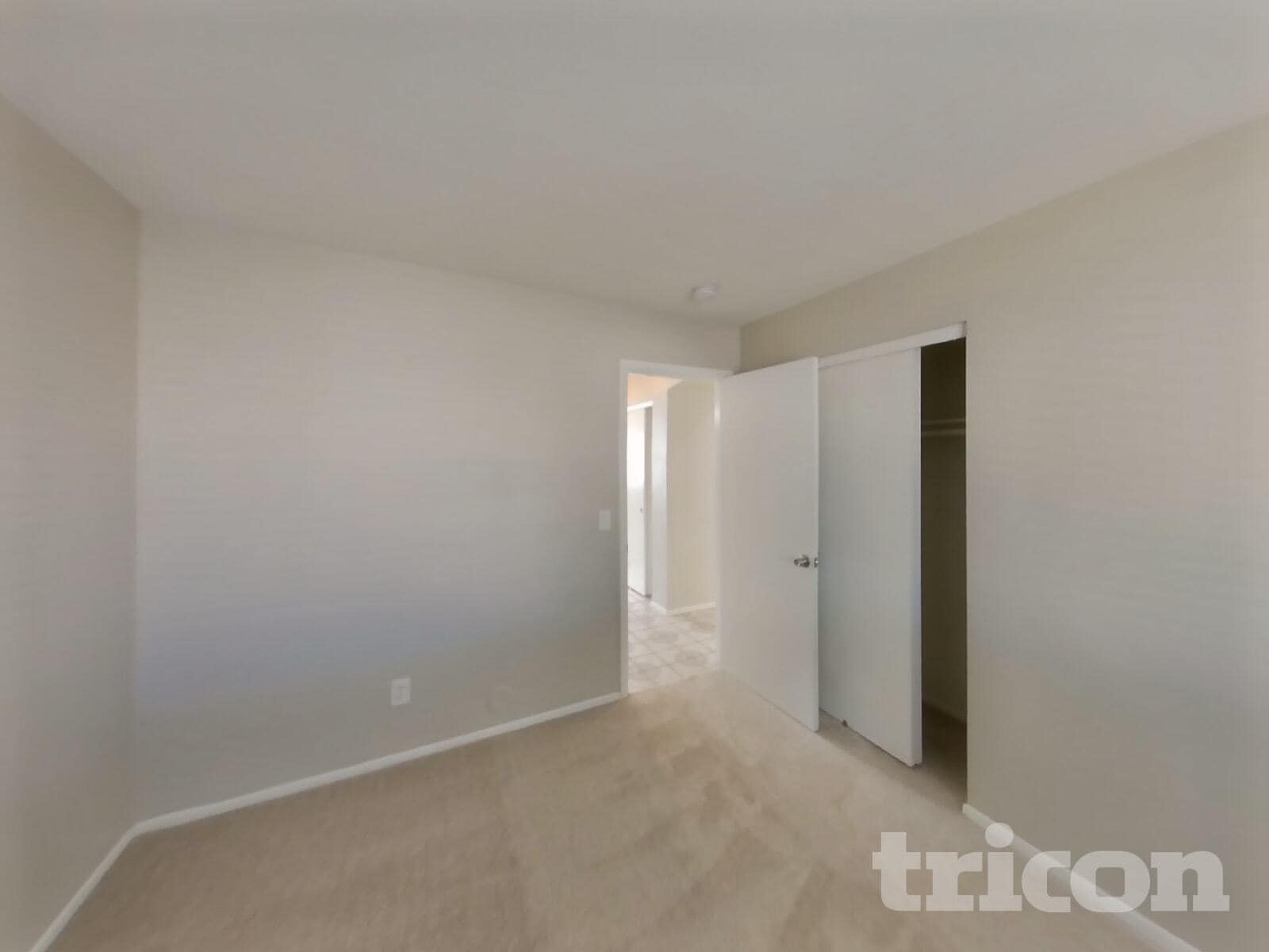 Building Photo - 8605 West Campbell Ave