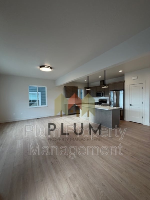 Building Photo - 2301 A Mary Jane Blvd