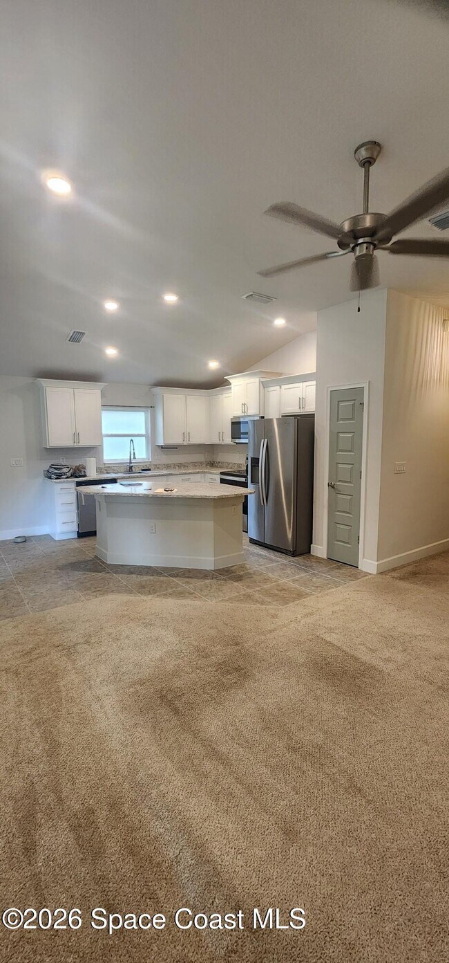 Building Photo - 891 Tupelo Cir