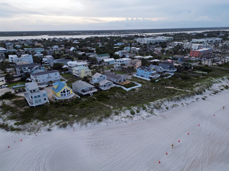 A look at the island - 11 Zamora St