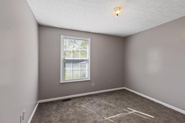 Building Photo - 11589 Milnor Rd