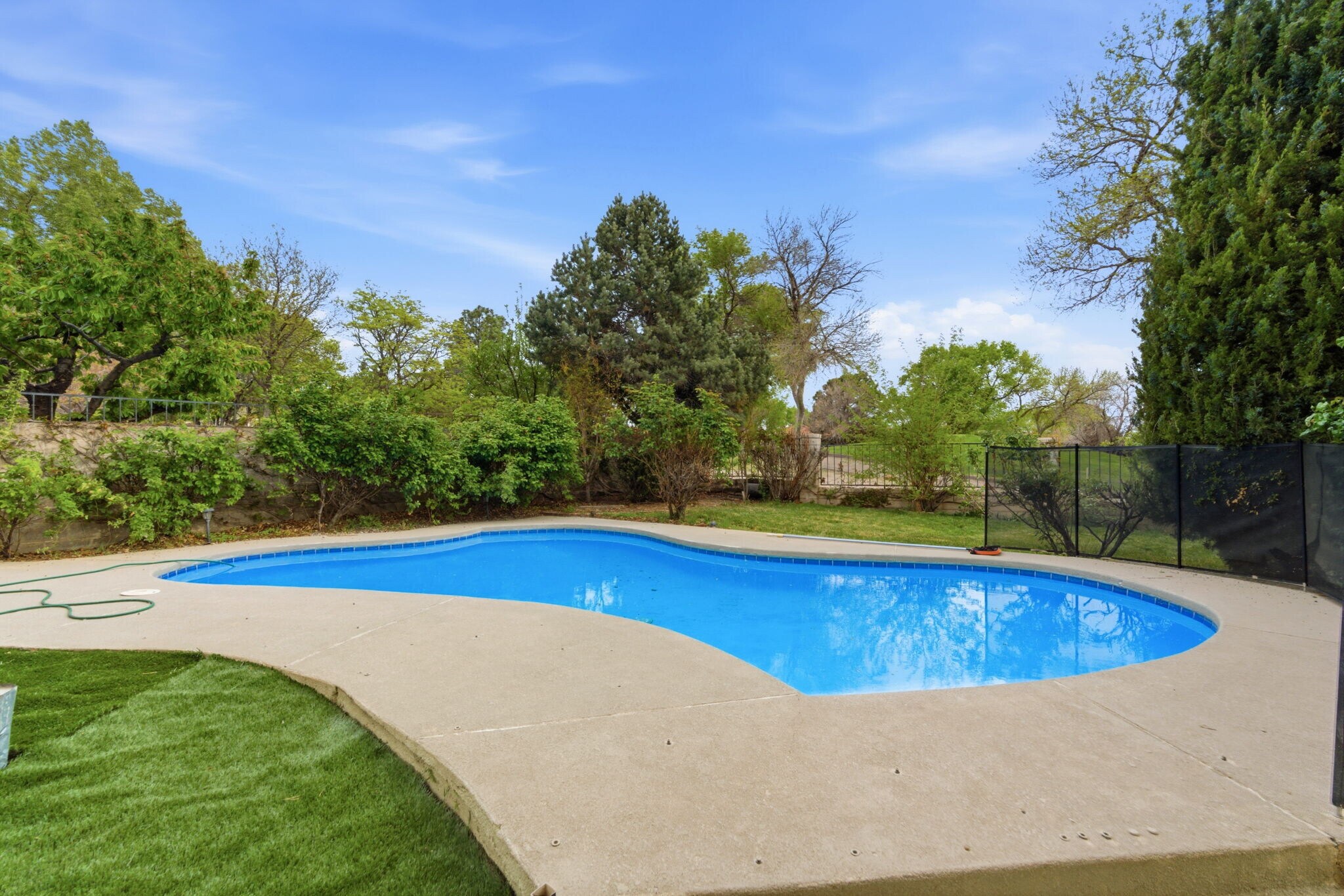 Building Photo - 9706 Tanoan Dr NE