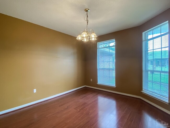 Building Photo - 9121 Sebring Dr