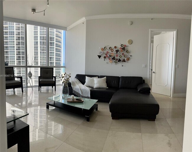Building Photo - 18101 Collins Ave