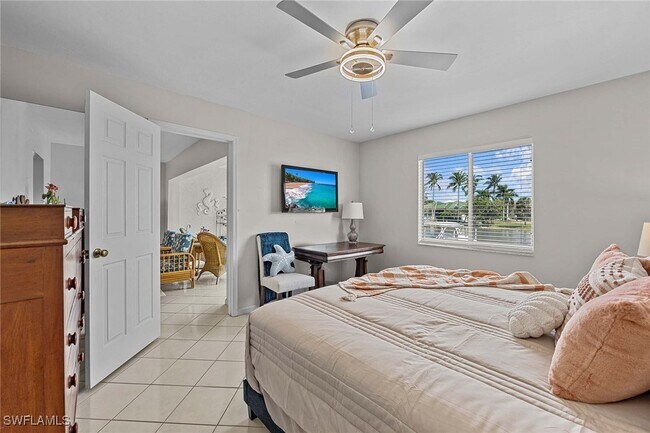 Building Photo - 10686 Gulf Shore Dr