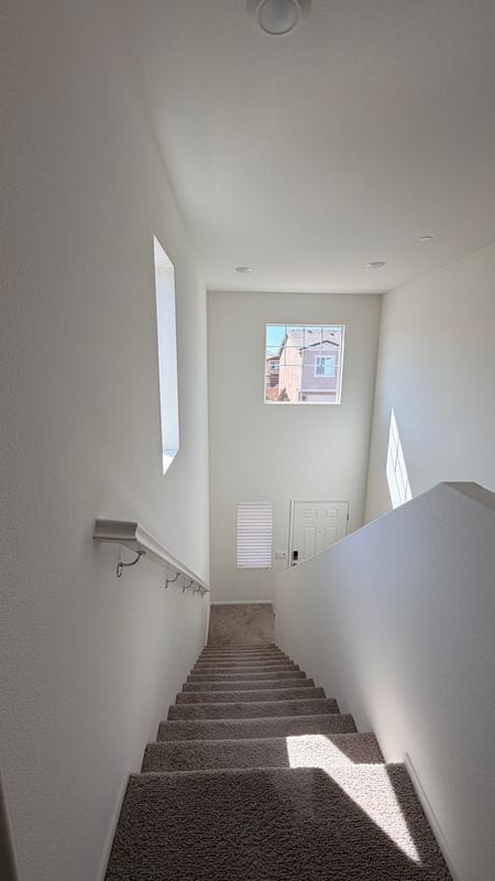 Building Photo - 30816 Viper Ct