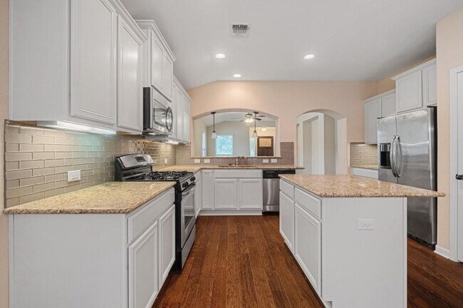 Building Photo - 8532 Harrier Dr