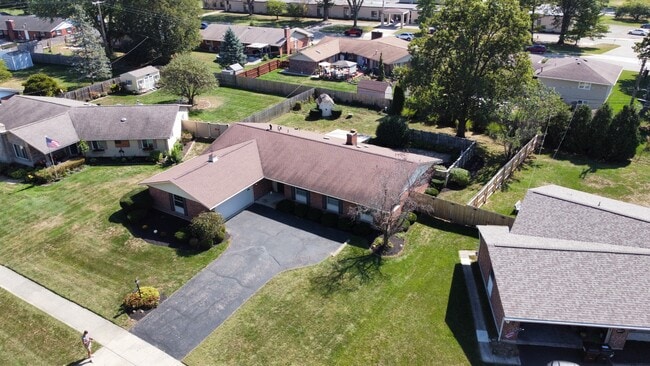 Building Photo - 2300 E Rahn Rd