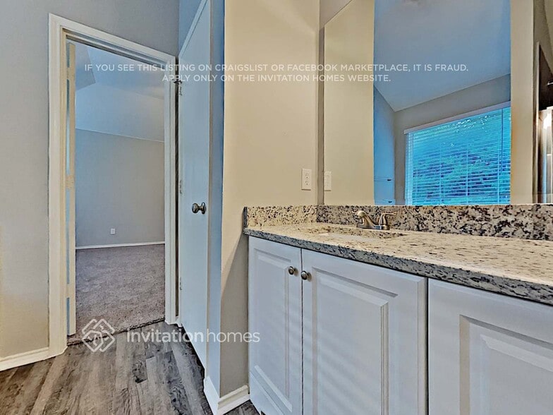 Building Photo - 7041 Meandering Creek Ln