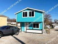 Building Photo - 2 Oak Hill Rd