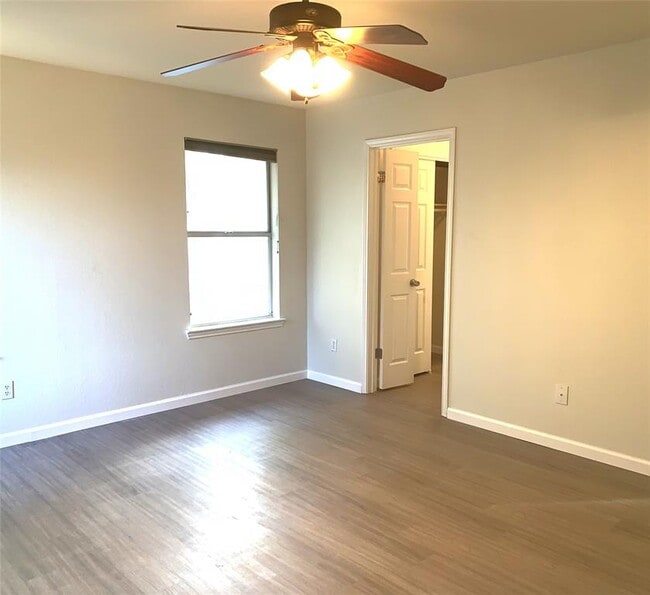 Building Photo - 7504 Tovar Dr